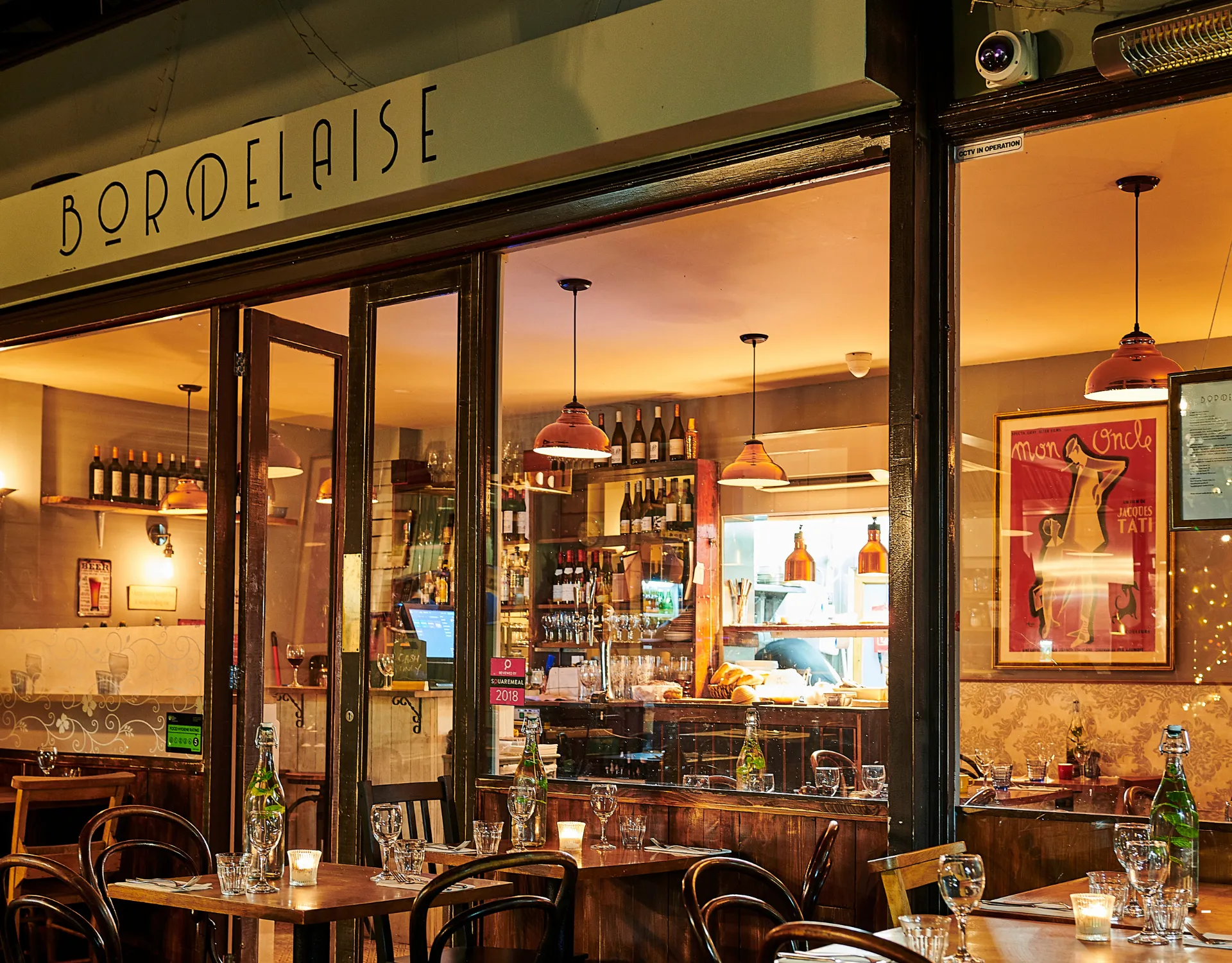 Tooting dining room —bustling Broadway Market